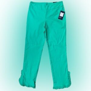 NWT Crown & Ivy Ruffle Ankle Green Pants Size 8